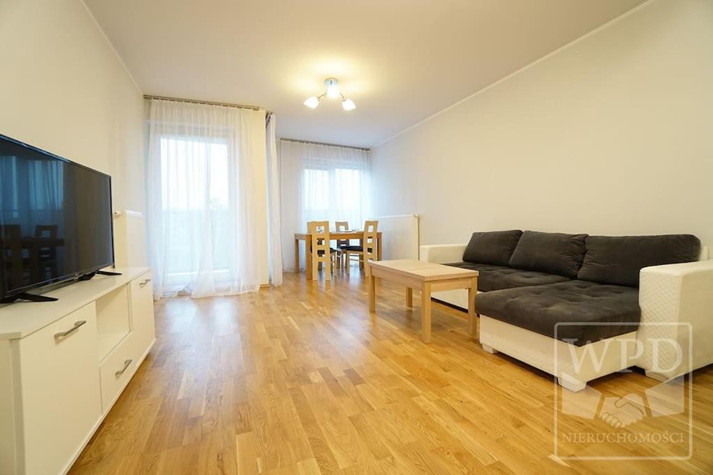 Modern Apartment-City Center-New Building-Garage Wroclaw Bagian luar foto